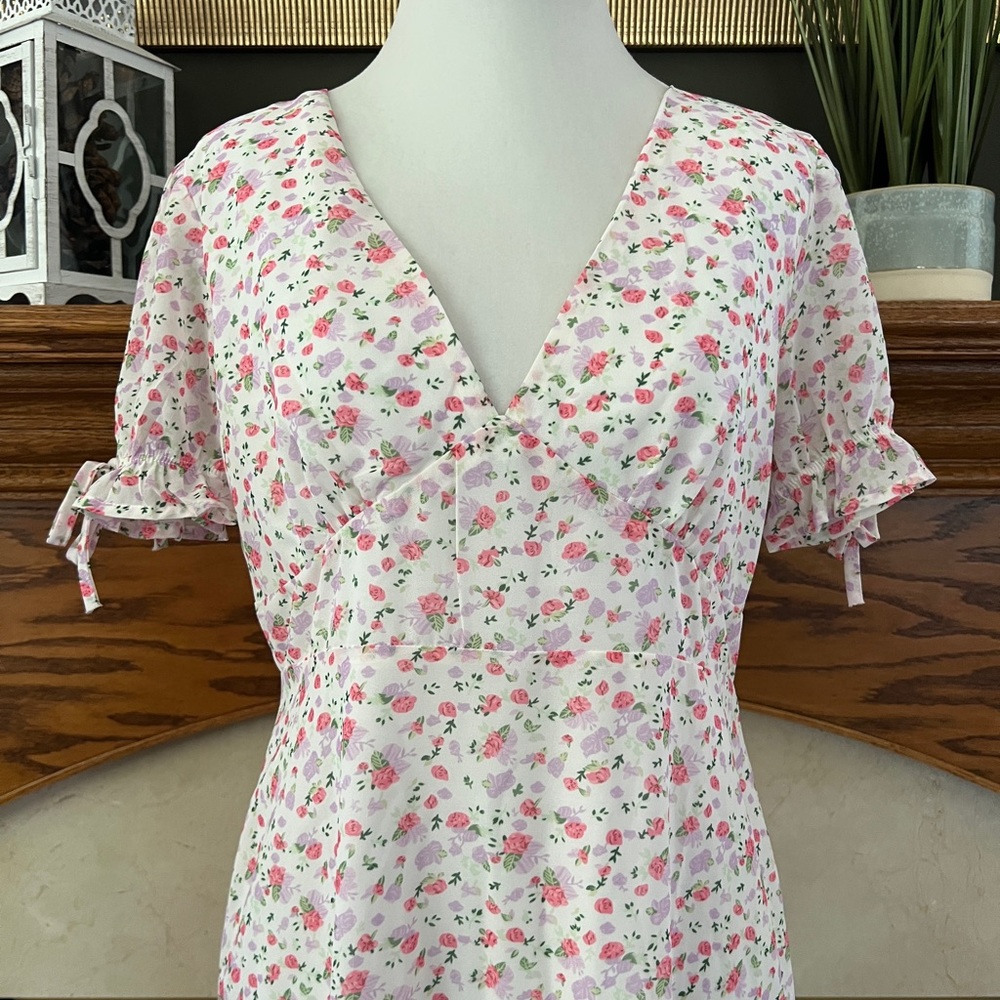 Pink Lily Roadside Market Ruffle Sleeve Floral Dress Sz. M NWOT - Picture 4 of 14